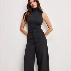 Good American Black Sleeveless Bodysuit